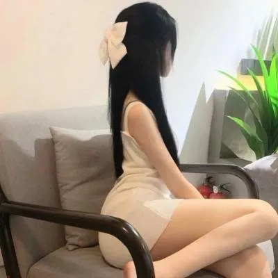网络时代的虚拟偶像《雀斑公主》高清蓝光：社恐少女在元宇宙化身绝美歌姬，绝美视听盛宴