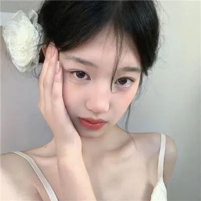 【爆笑同居】《宠物情人》志尊淳入山法子：职场女强人捡到年下美少年当宠物养，超甜同居生活
