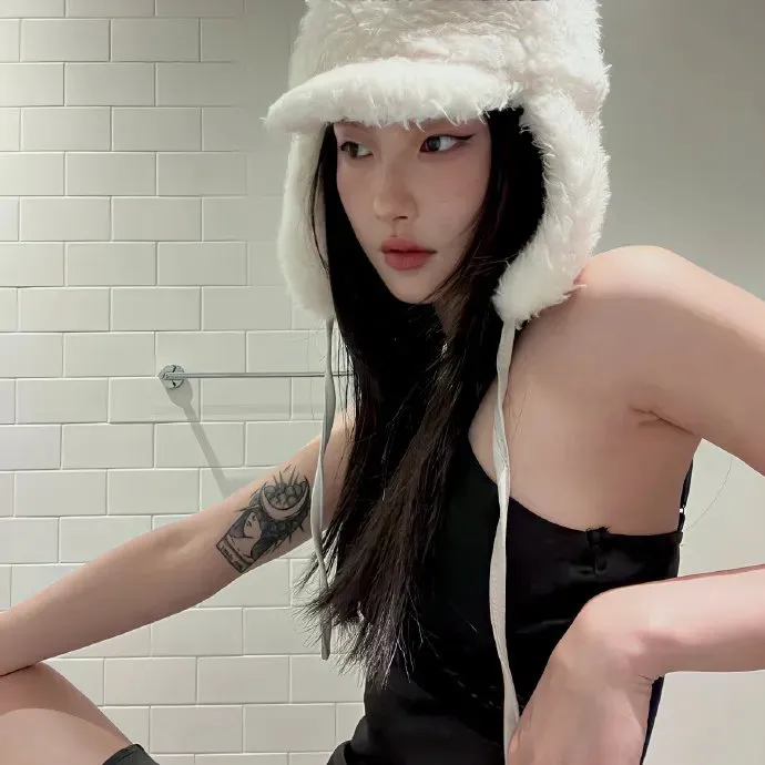 糖心logo唐伯虎深圳校服